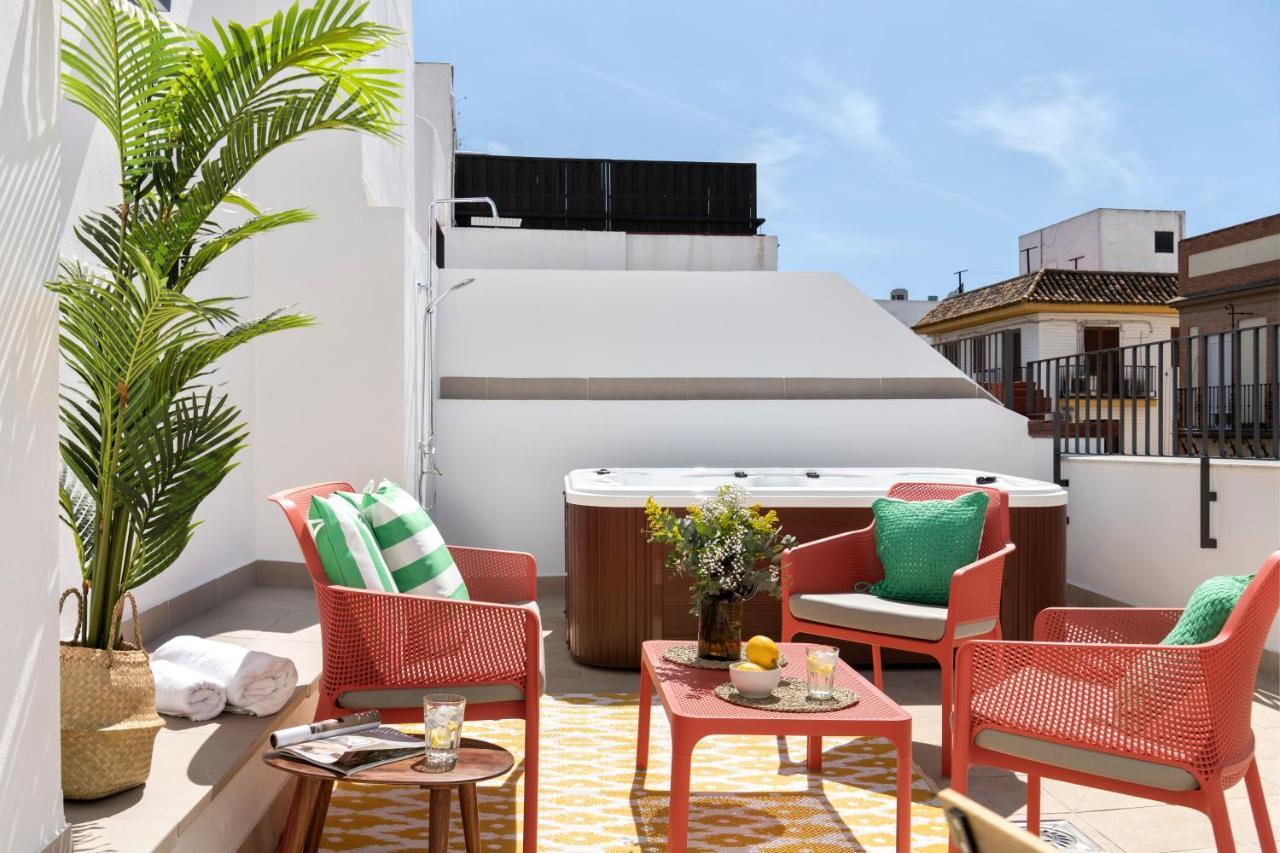 Magno Apartments Feria 132 Seville Exterior photo